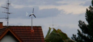 Éolienne verticale de toit - Association Solutions Ecologiques